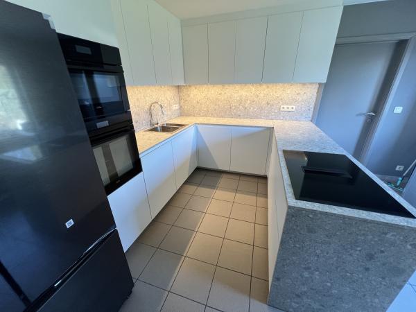 keuken Nevele, Leveren/plaatsen keuken op maat te Nevele, Keukens op maat te Waregem, Deinze, Nevele, Ingooigem, Izegem, Wakken, Oostrozebeke, Vichte, Deerlijk, Harelbeke, Nazareth, Zulte, Olsene, Wielsbeke, Anzegem, Avelgem, Ingelmunster, Schrijnwerker te Waregem, Deinze, Nazareth, Nevele, Wontergem, Wakken, Wielsbeke, Sint-Baafs-Vijve, 