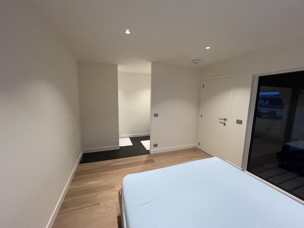 totaalinrichting, totaal renovatie, kantoor ombouwen tot appartement, afwerkingsbedrijf te Waregem, Gyprocwerken, valse wanden, vloeren, stijlwanden, valse plafonds te Waregem, Zulte, Olsene, Deinze, Nazareth, Machelen, Grammene, Oeselgem, Sint-Baafs-Vijve, Sint-Eloois-Vijve, Wielsbeke, Vichte, Anzegem, Tiegem, Ingooigem